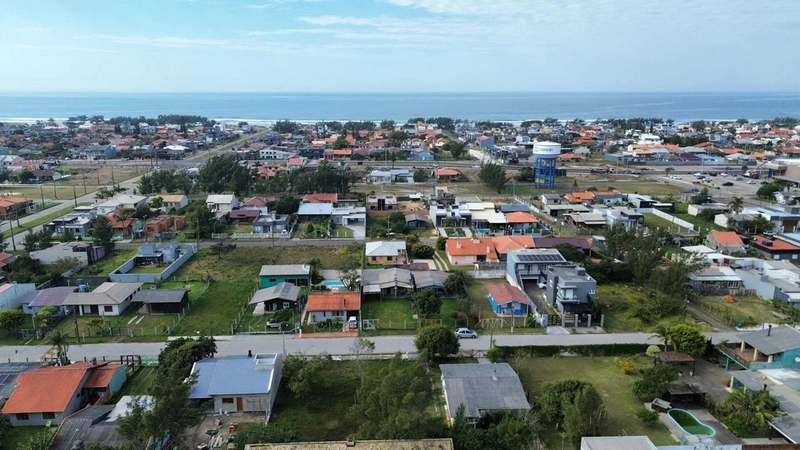Terreno de Praia com Excelente Custo-Benefício: 2ª foto da galeria de imagens do imóvel