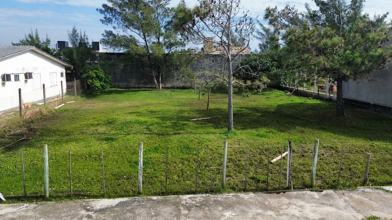 Terreno de Praia com Excelente Custo-Benefício: 1ª foto da galeria de imagens do imóvel