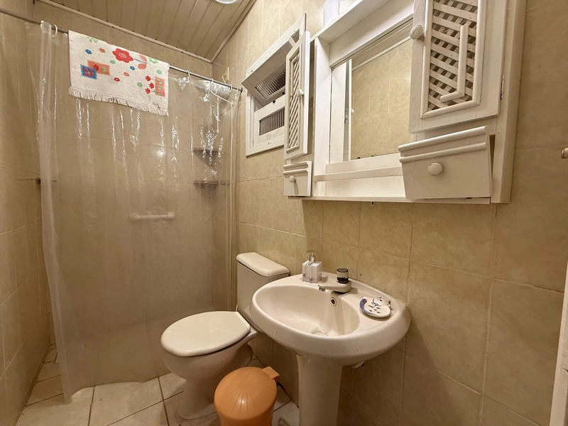 Oportunidade á venda– Casa com piscina e pátio amplo!: 16ª foto da galeria de imagens do imóvel