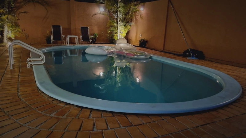 Oportunidade á venda– Casa com piscina e pátio amplo!: 8ª foto da galeria de imagens do imóvel