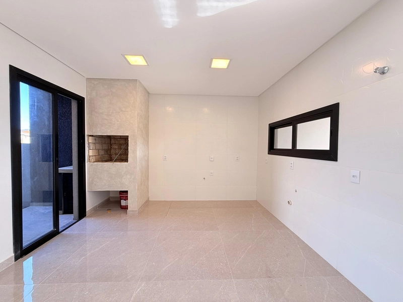 Conforto e Estilo: Geminado com 3 Dormitórios e Churrasqueira: 6ª foto da galeria de imagens do imóvel