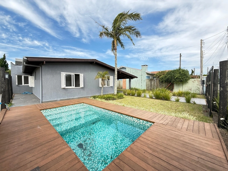 Casa espaçosa com piscina em Xangri-Lá!: 1ª foto da galeria de imagens do imóvel