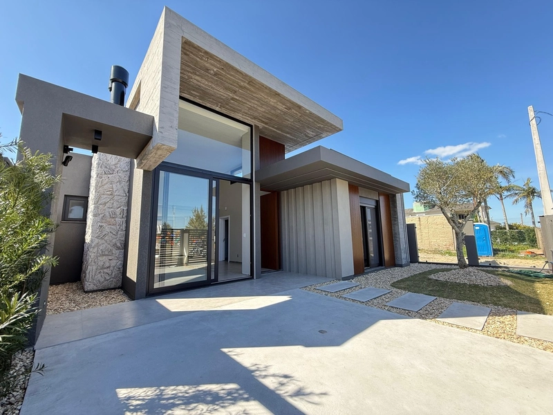 Oportunidade! Casa Charmosa com Localização Privilegiada: 1ª foto da galeria de imagens do imóvel