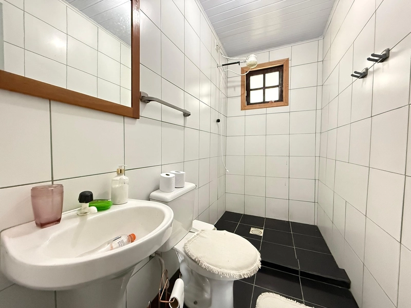 Aconchego e Charme em uma Linda Casa de Madeira!: 9ª foto da galeria de imagens do imóvel