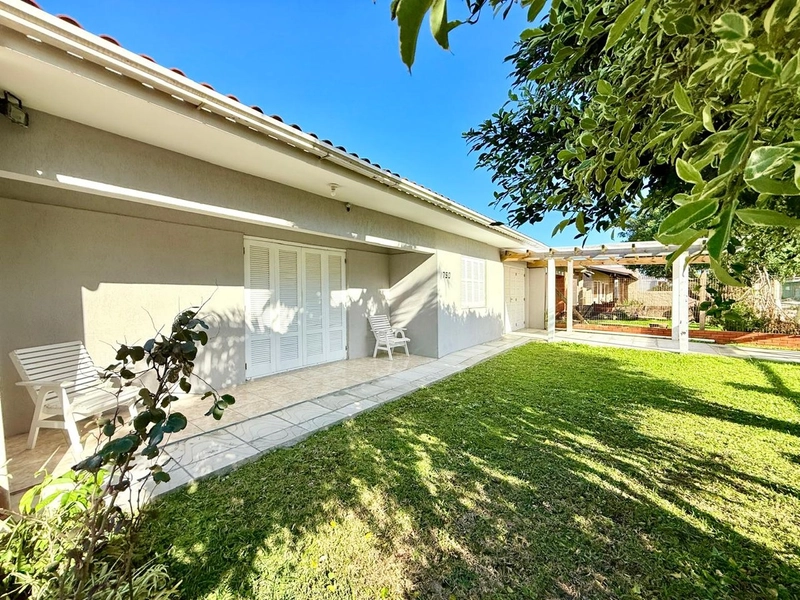 Casa à Venda com Conforto e Segurança: 1ª foto da galeria de imagens do imóvel