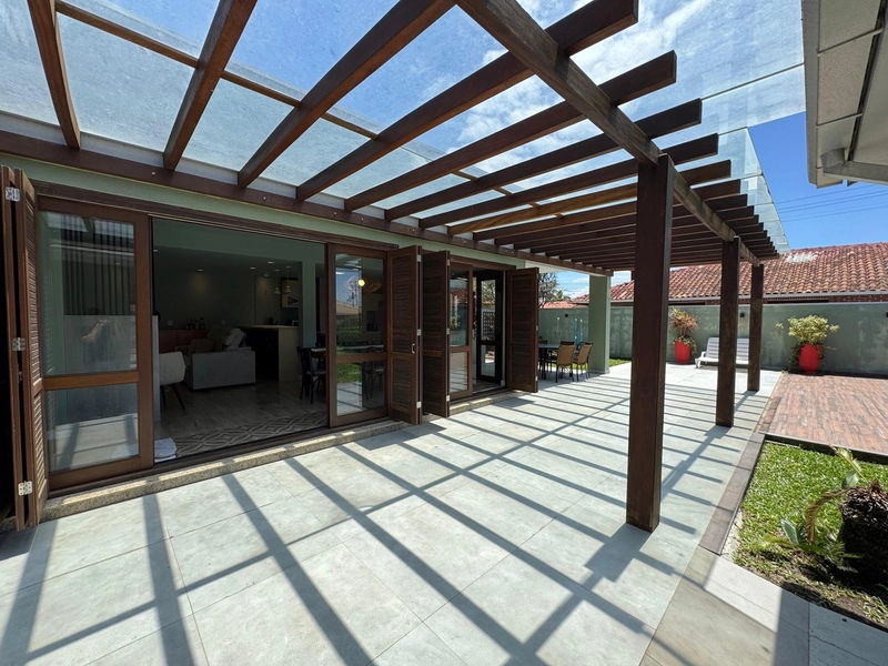 Excelente Casa à Venda – Imperdível!: 1ª foto da galeria de imagens do imóvel