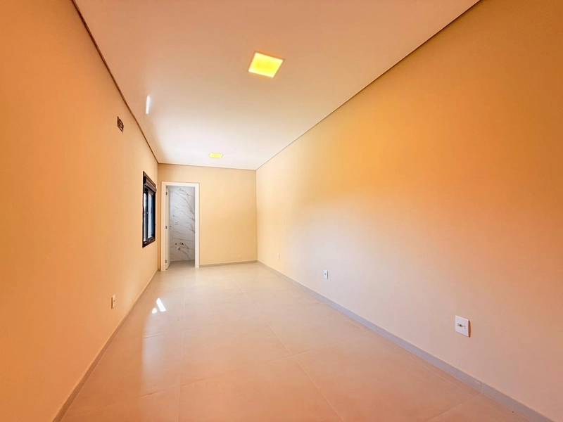 Casa à Venda em Localização Privilegiada: 9ª foto da galeria de imagens do imóvel