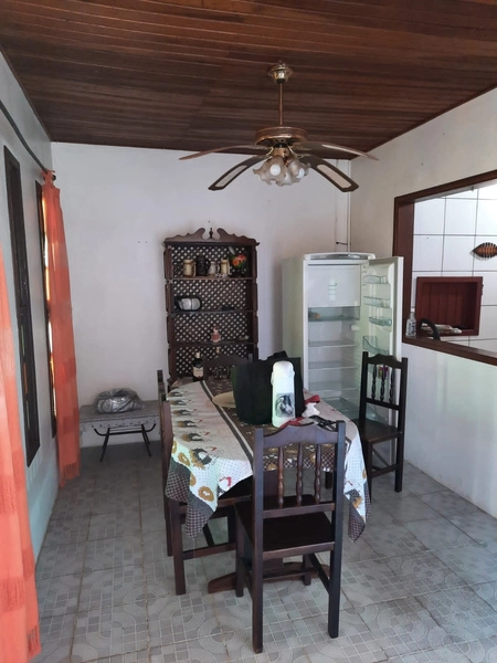 Casa 3 dormitórios em Atlantida: 3ª foto da galeria de imagens do imóvel