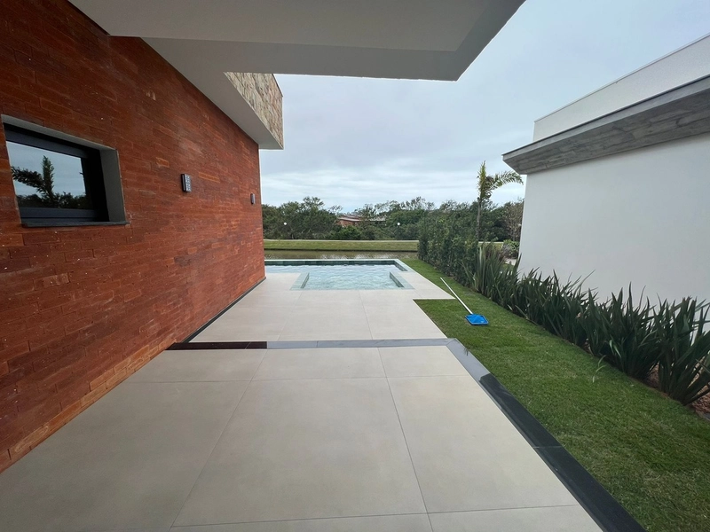 Linda casa em Torres/RS: 13ª foto da galeria de imagens do imóvel