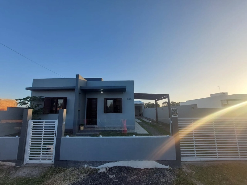 Casa Passo de Torres.: 2ª foto da galeria de imagens do imóvel