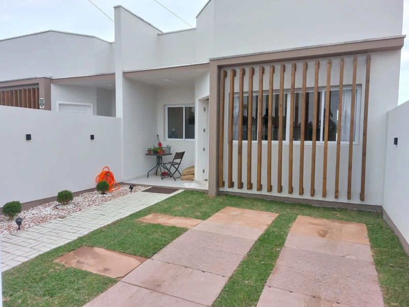 Casa geminada Passo de Torres.: 2ª foto da galeria de imagens do imóvel