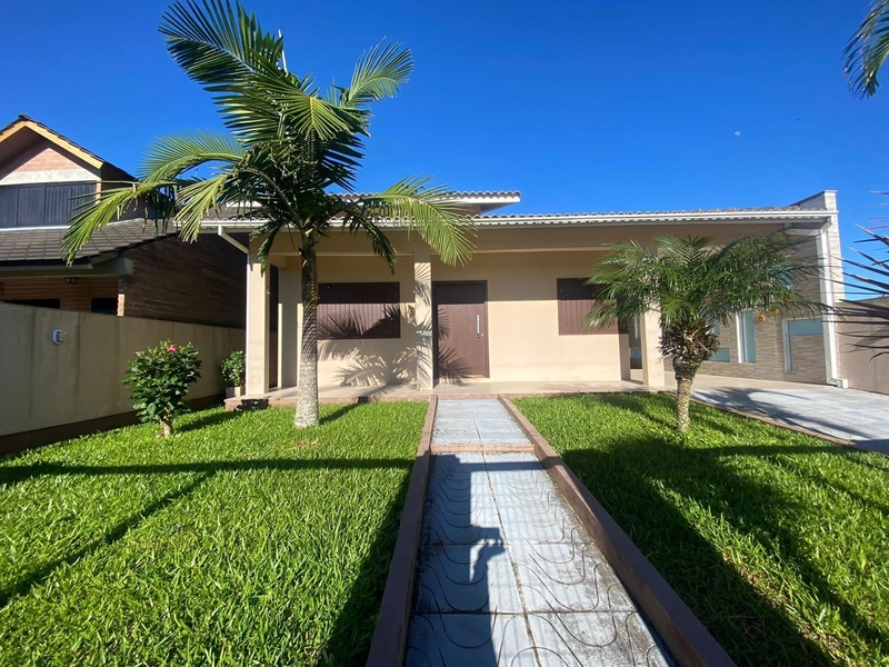 Casa Torres/RS: 2ª foto da galeria de imagens do imóvel