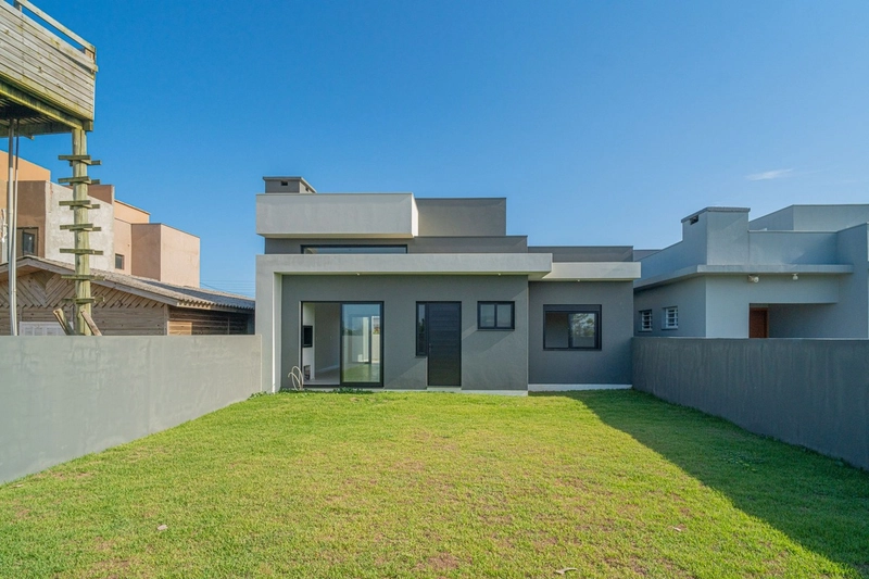 Vendo casa Passo de Torres/RS: 3ª foto da galeria de imagens do imóvel
