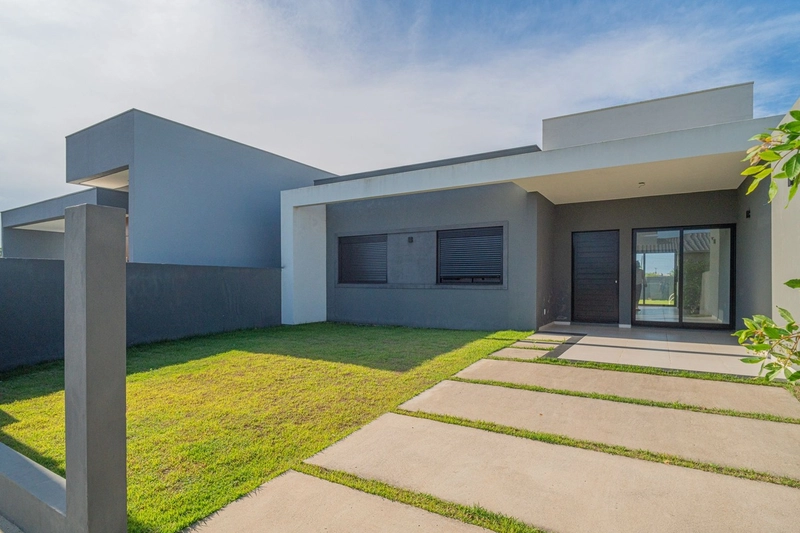 Vendo casa Passo de Torres/RS: 1ª foto da galeria de imagens do imóvel