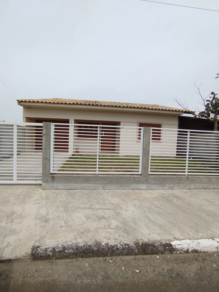 Aluguel casa em Passo de Torres/SC: 1ª foto da galeria de imagens do imóvel