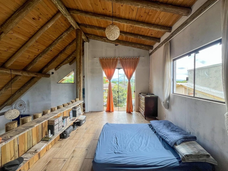 Casa à Venda em Torres/RS: 4ª foto da galeria de imagens do imóvel