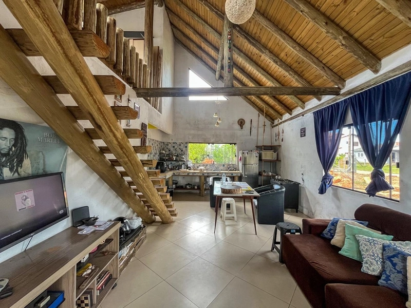 Casa à Venda em Torres/RS: 8ª foto da galeria de imagens do imóvel