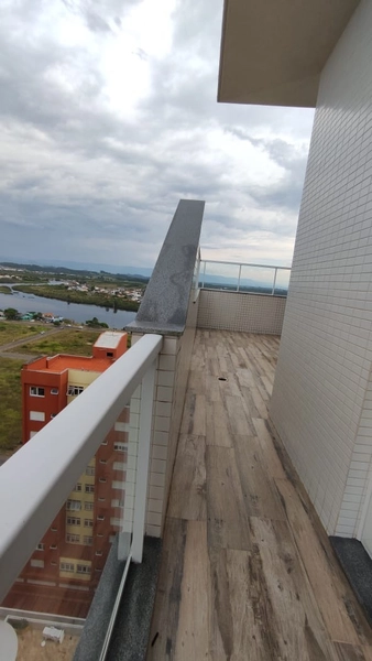 Cobertura duplex com vista mar: 5ª foto da galeria de imagens do imóvel