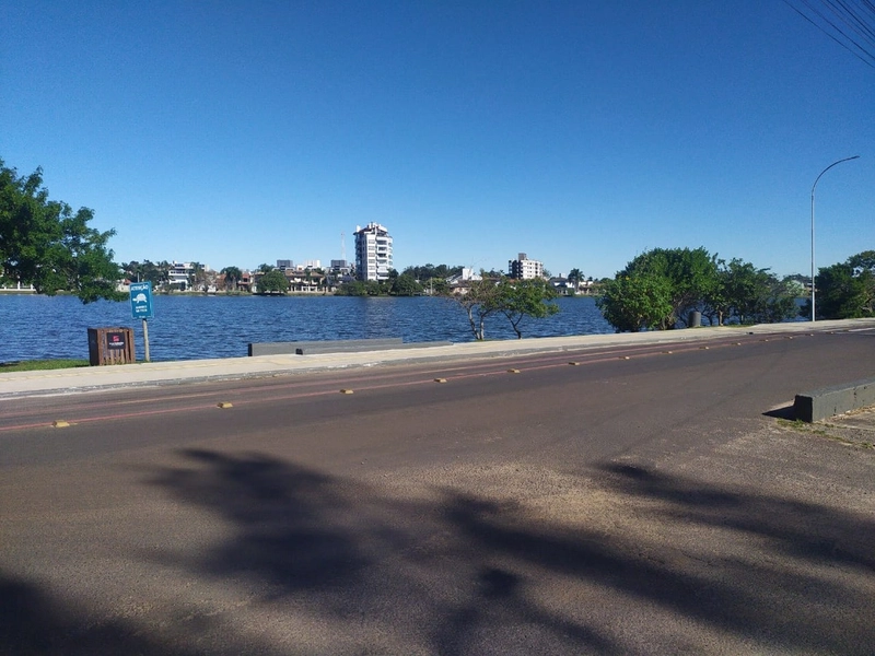 Casa em frente a Lagoa do Violão: 5ª foto da galeria de imagens do imóvel