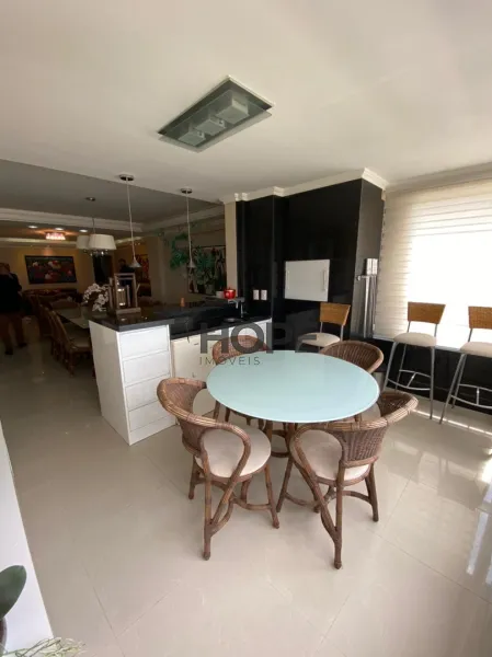 Belíssimo apartamento 05 dormitórios de frente para o mar.: 11ª foto da galeria de imagens do imóvel