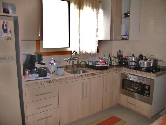 Junto a praça Flavio Boianoviski e a 01 quadra do Mar!: 10ª foto da galeria de imagens do imóvel