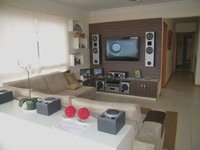 Junto a praça Flavio Boianoviski e a 01 quadra do Mar!: 14ª foto da galeria de imagens do imóvel