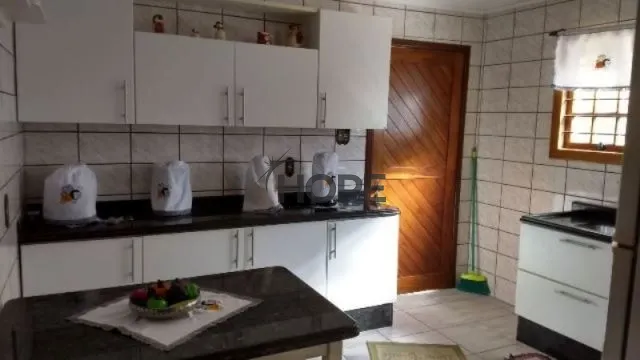 LINDA CASA À VENDA NUM DOS MELHORES BAIRROS DE CAPÃO DA CANOA!: 15ª foto da galeria de imagens do imóvel