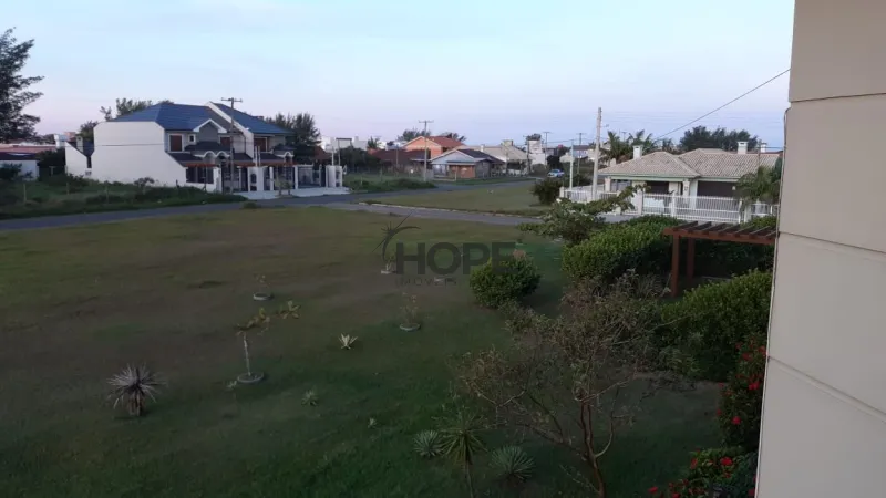 Lindo duplex  com 2 dormitórios em Capão da Canoa: 17ª foto da galeria de imagens do imóvel