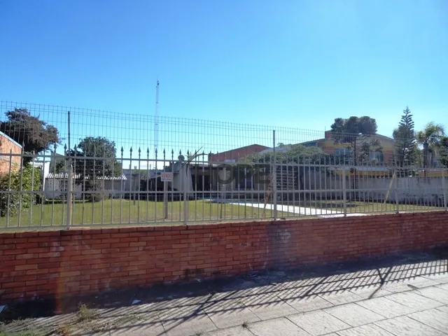 CASA COM DOIS TERRENOS NO CENTRO DE CAPÃO DA CANOA!: 3ª foto da galeria de imagens do imóvel
