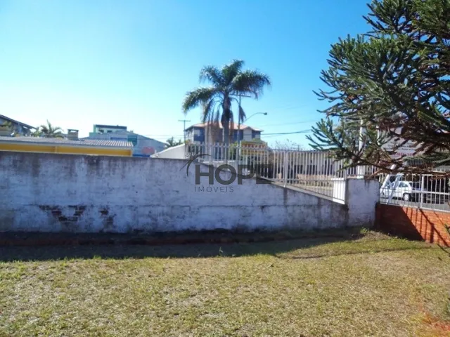 CASA COM DOIS TERRENOS NO CENTRO DE CAPÃO DA CANOA!: 4ª foto da galeria de imagens do imóvel