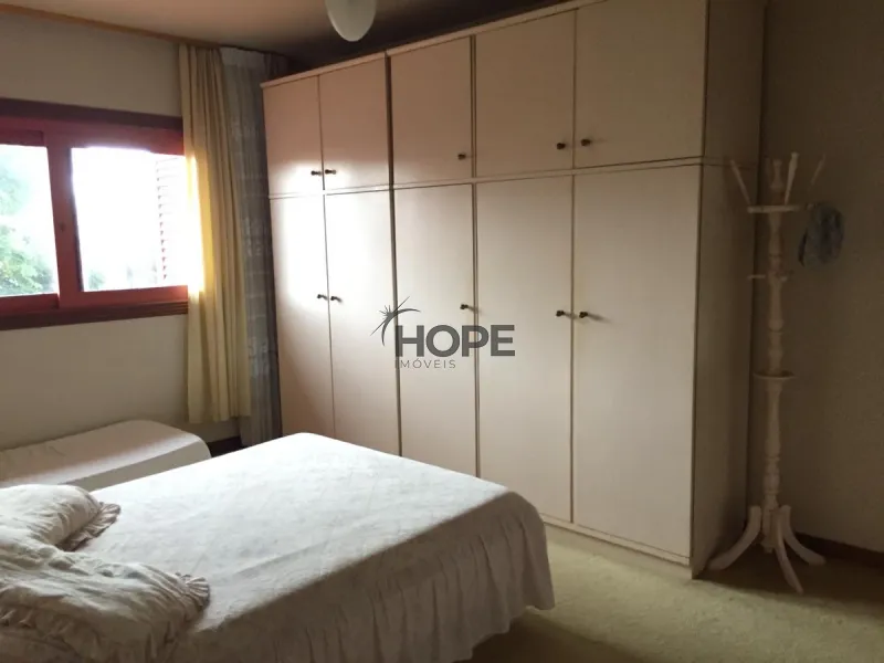 LINDA CASA COMPOSTA POR 5 DORMITÓRIOS NO BAIRRO GIRASSOL EM CAPÃO!: 12ª foto da galeria de imagens do imóvel