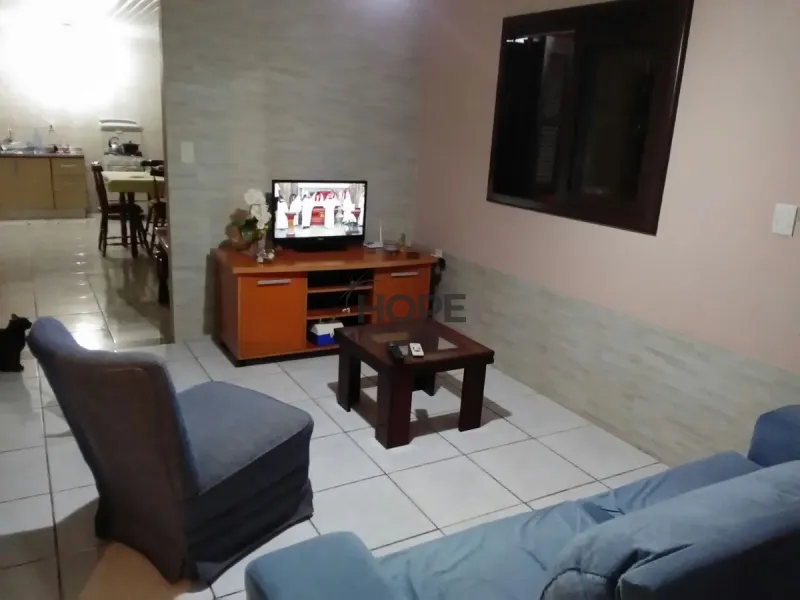 CASA COMPOSTA POR 3 DORMITÓRIOS EM CAPÃO DA CANOA!: 5ª foto da galeria de imagens do imóvel