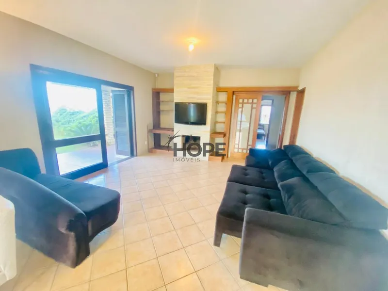 CASA À 2 QUADRAS DO MAR EM CAPÃO DA CANOA!: 6ª foto da galeria de imagens do imóvel