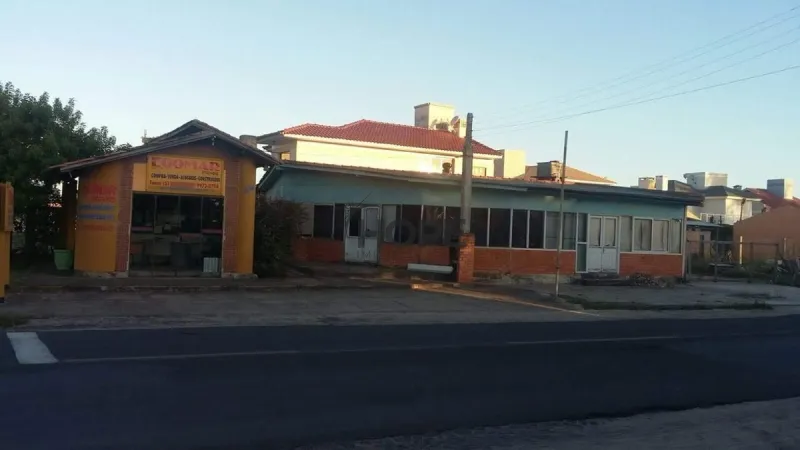 LINDO SOBRADO E RESTAURANTE NA AVENIDA CENTRAL EM XANGRI-LÁ!: 2ª foto da galeria de imagens do imóvel