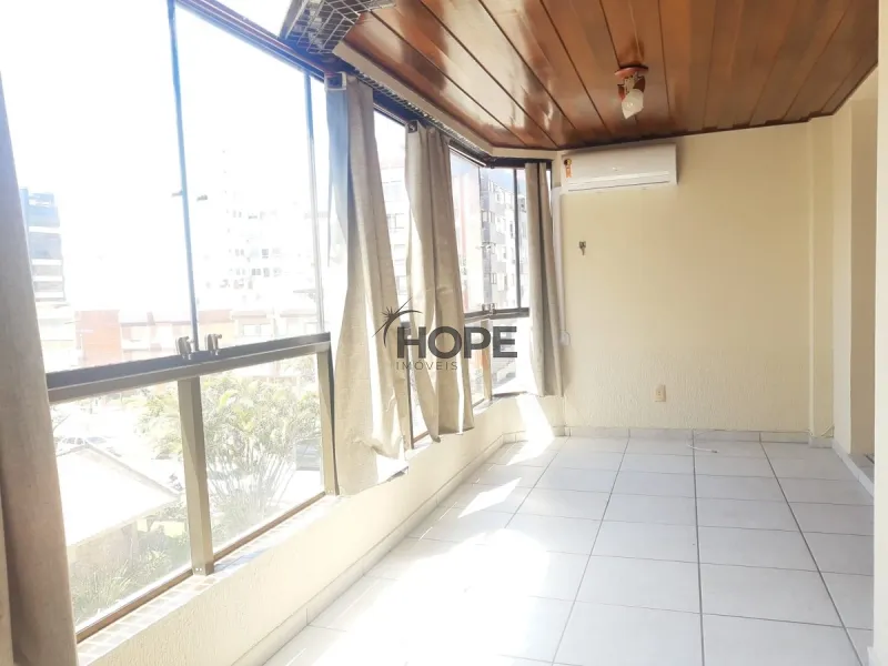 APARTAMENTO AMPLO COMPOSTO POR 2 DORMITÓRIOS EM CAPÃO DA CANOA!: 4ª foto da galeria de imagens do imóvel