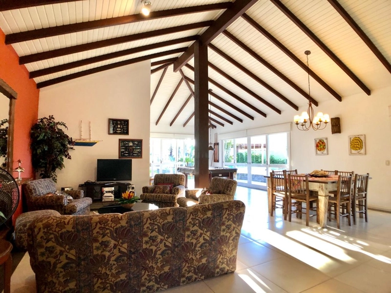 Linda casa 3 dormitórios de alto padrao em Atlantida: 16ª foto da galeria de imagens do imóvel