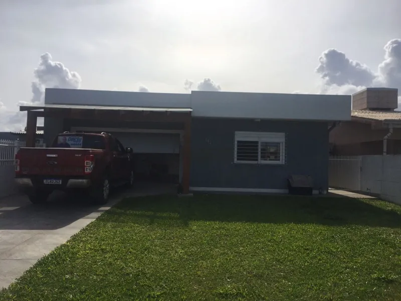 Casa dois dormitórios na Zona Nova de Capão da Canoa: 1ª foto da galeria de imagens do imóvel