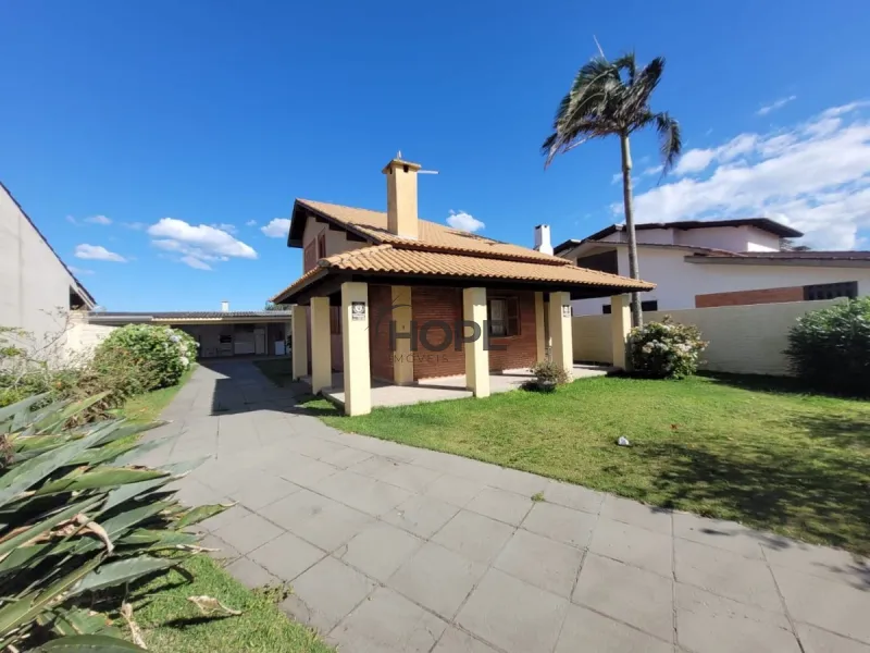 LINDA CASA NO BAIRRO ZONA NOVA EM CAPÃO DA CANOA!