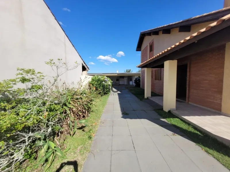 LINDA CASA NO BAIRRO ZONA NOVA EM CAPÃO DA CANOA!: 3ª foto da galeria de imagens do imóvel