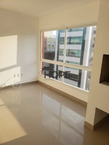 APARTAMENTO COM SUÍTE EM CAPÃO DA CANOA!