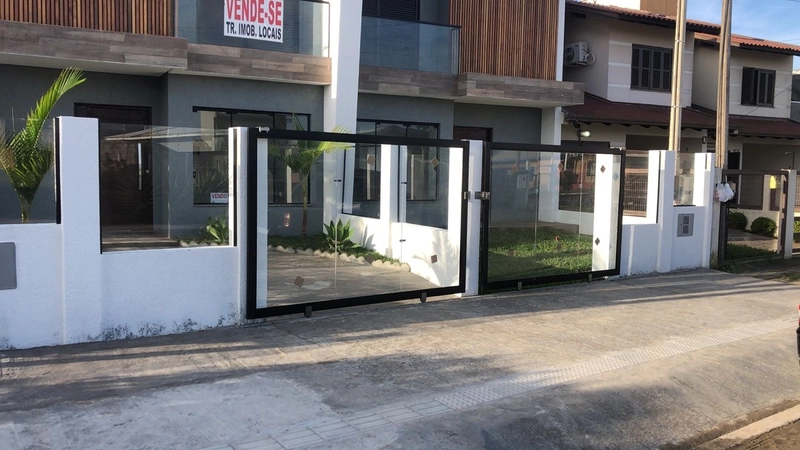 EXCELENTE SOBRADO COMPOSTA POR 03 DORMITÓRIOS EM CAPÃO DA CANOA!: 5ª foto da galeria de imagens do imóvel