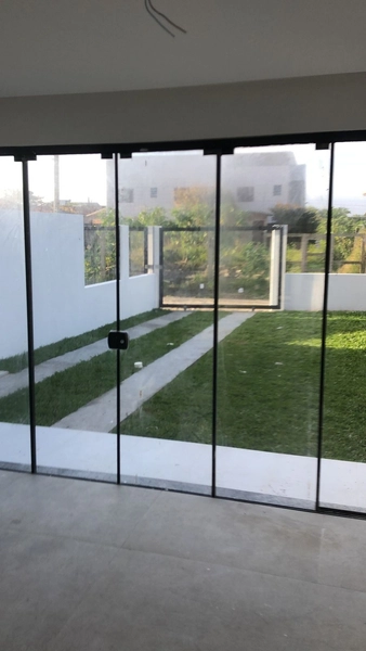 EXCELENTE SOBRADO COMPOSTA POR 03 DORMITÓRIOS EM CAPÃO DA CANOA!: 4ª foto da galeria de imagens do imóvel