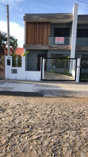 EXCELENTE SOBRADO COMPOSTA POR 03 DORMITÓRIOS EM CAPÃO DA CANOA!: 2ª foto da galeria de imagens do imóvel