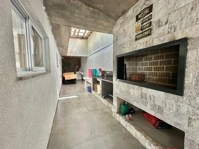 CASA COM 4 DORMITÓRIOS A VENDA EM XANGRI-LA: 12ª foto da galeria de imagens do imóvel