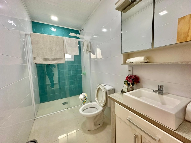 CASA COM 4 DORMITÓRIOS A VENDA EM XANGRI-LA: 16ª foto da galeria de imagens do imóvel