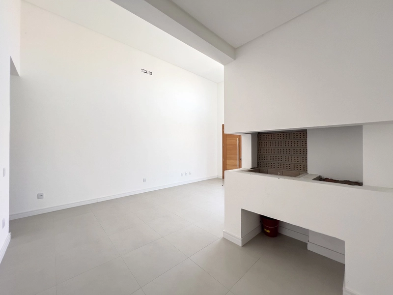CASA COMPOSTA POR 3 DORMITÓRIOS EM CAPÃO DA CANOA!: 16ª foto da galeria de imagens do imóvel