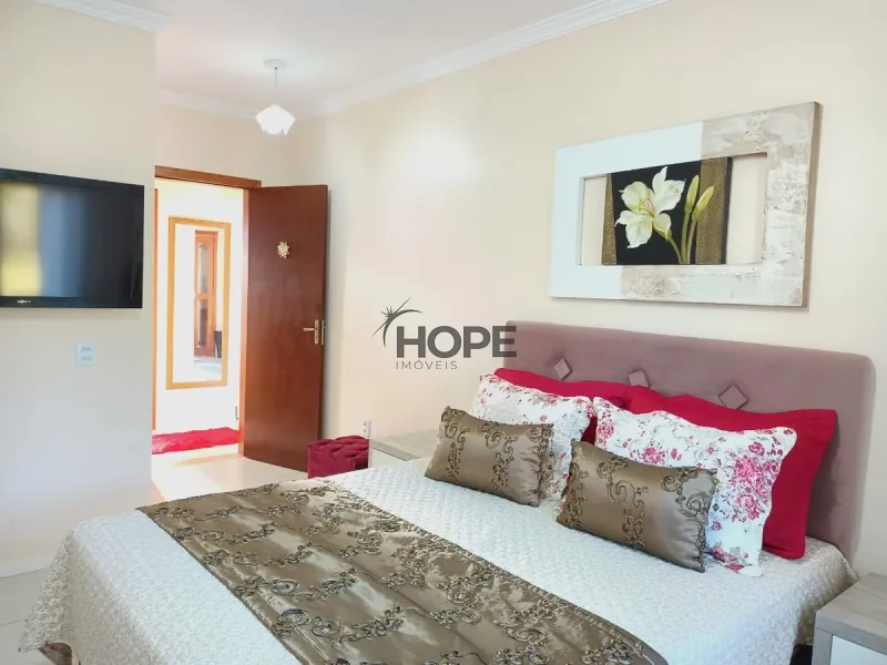 Casa com dois dormitórios e piscina em bairro de Capão da Canoa: 4ª foto da galeria de imagens do imóvel