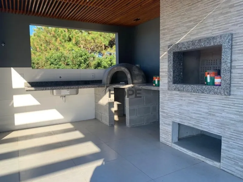 Casa com quatro dormitórios em bairro de Capão da Canoa: 16ª foto da galeria de imagens do imóvel