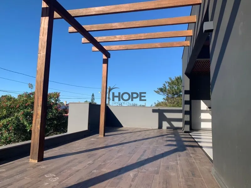 Casa com quatro dormitórios em bairro de Capão da Canoa: 4ª foto da galeria de imagens do imóvel