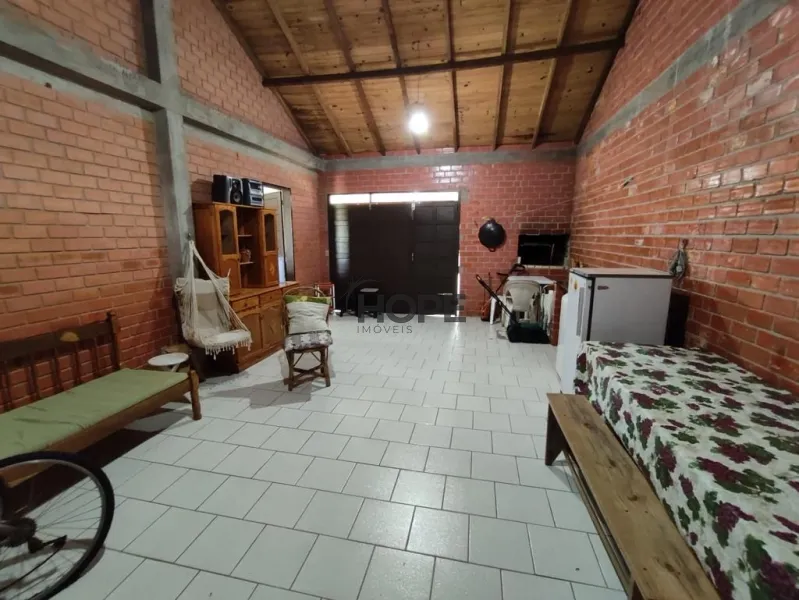 Sobrado com dois dormitórios em bairro de Capão da Canoa: 18ª foto da galeria de imagens do imóvel